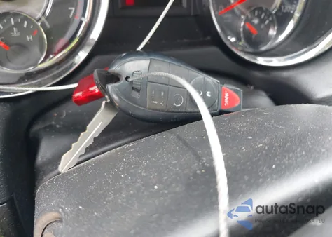 2015 Chrysler Town & Country Touring from USA, damaged, VIN 2C4RC1BG3FR618412